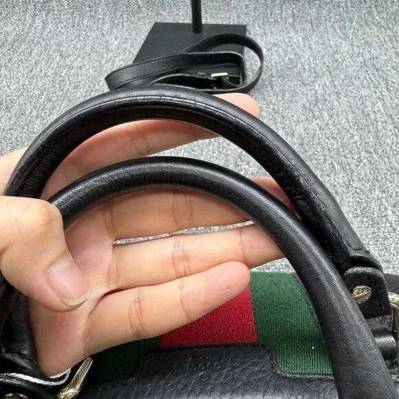 Gucci Boston Small Canvas Vintage Crossbody Bag 625-041125 - Picture 10 of 16